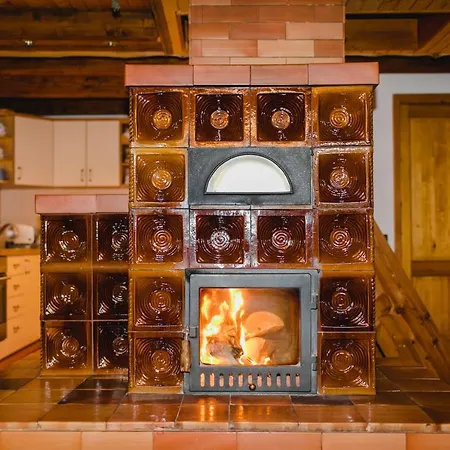 Wood House Irena-pocitniska Hisa Hébergement de vacances *